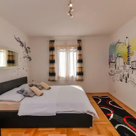 Centroom Apartamento *