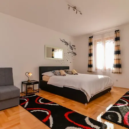 Centroom * Zadar